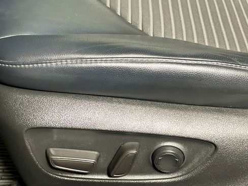 Used 2022 Toyota Highlander XSE image 15