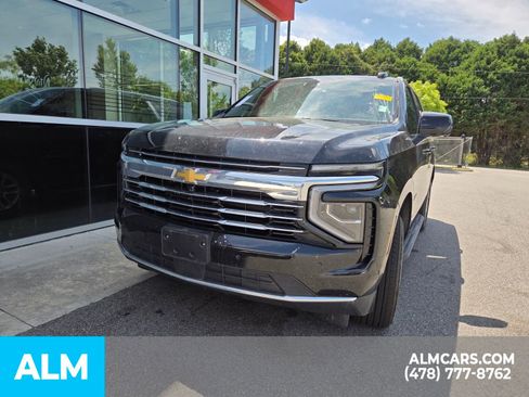 Used 2025 Chevrolet Tahoe LT AWD/4WD image 23