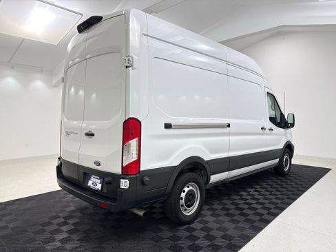 Used 2024 Ford Transit 250 148 High Roof RWD image 8