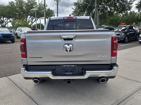 Used 2022 RAM 1500 Laramie AWD/4WD image 7