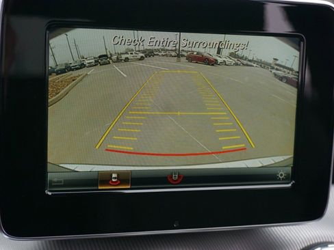 Used 2017 Mercedes-Benz GLA 250 GLA 250 image 18