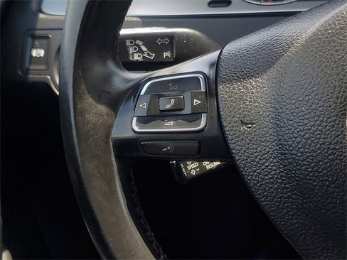 Used 2010 Volkswagen CC Sport image 20