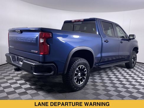 Certified 2022 Chevrolet Silverado 1500 ZR2 w/ Technology Package AWD/4WD image 21