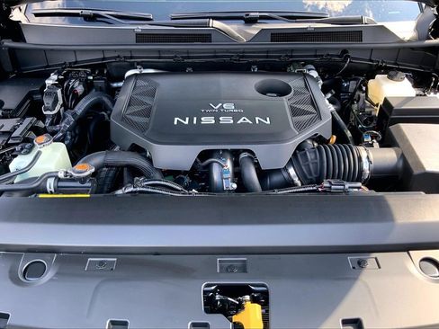 New 2025 Nissan Armada Platinum Reserve image 11