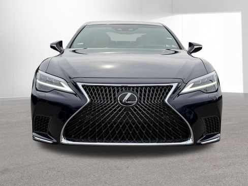 Used 2023 Lexus LS 500 AWD w/ Luxury Package image 8