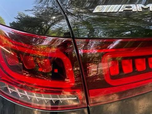 Used 2022 Mercedes-Benz GLC 43 AMG 4MATIC image 8