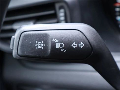 Used 2023 Ford Explorer 4WD image 16