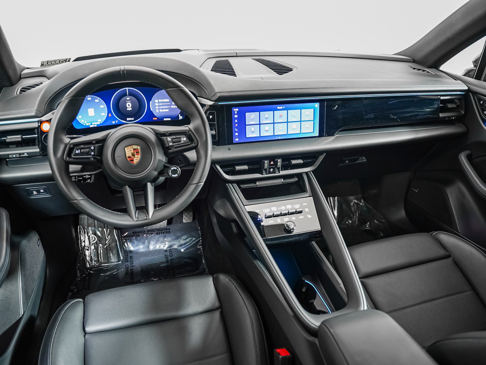 Certified 2025 Porsche Macan 4 Electric AWD/4WD image 19