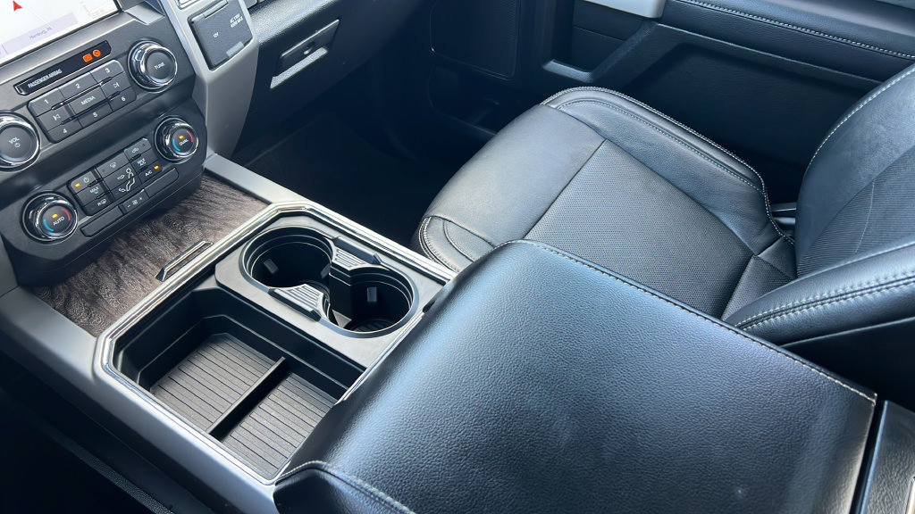 Used 2019 Ford F250 Lariat w/ Chrome Package AWD/4WD image 15