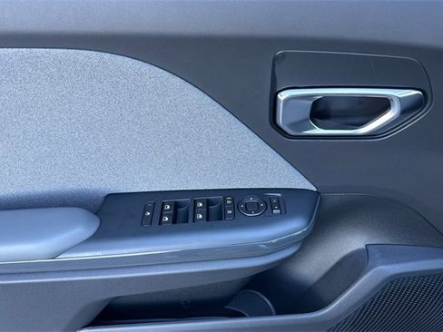 New 2025 Kia K4 EX image 12