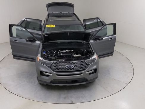 Certified 2022 Ford Explorer XLT w/ Equipment Group 202A image 48