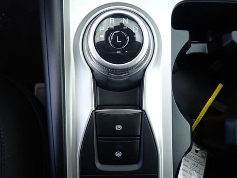 Certified 2023 Ford Explorer XLT image 24