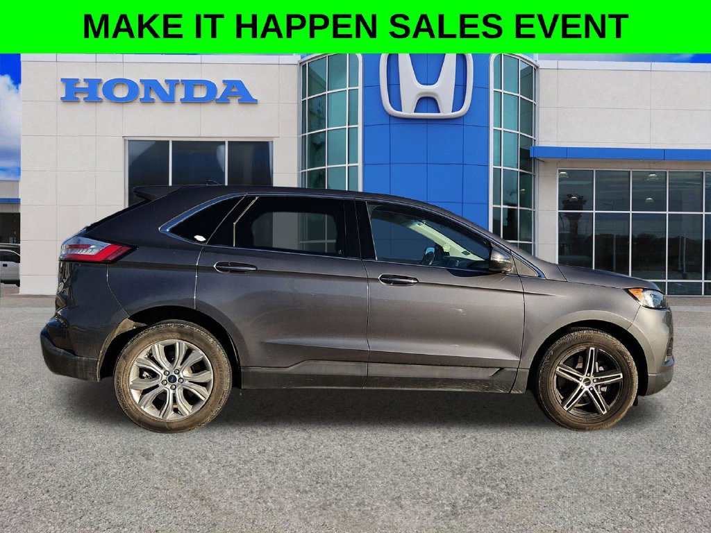 Used 2022 Ford Edge Titanium AWD/4WD image 19