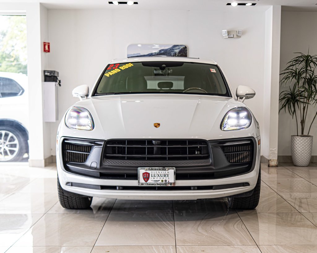 Used 2023 Porsche Macan GTS w/ Premium Package Plus AWD/4WD image 2