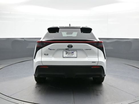 Certified 2023 Toyota bZ4X Limited image 7