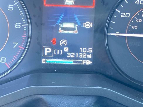 Used 2022 Subaru Crosstrek 2.0i image 18