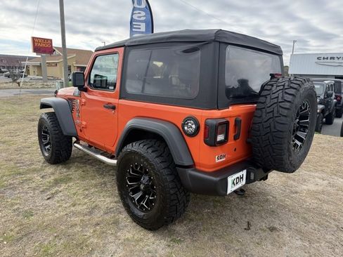 Used 2019 Jeep Wrangler Sport S image 5