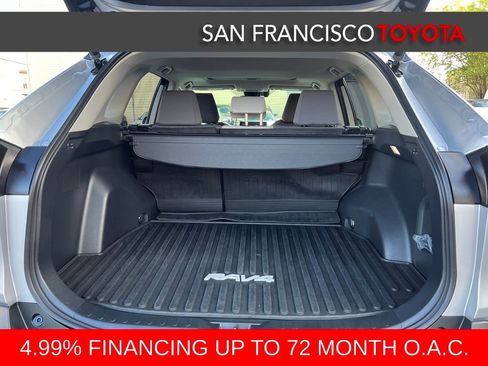 Certified 2022 Toyota RAV4 XLE image 40