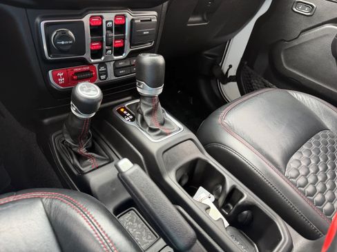 Used 2021 Jeep Wrangler Unlimited Rubicon AWD/4WD image 53