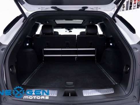 Used 2021 Cadillac XT5 Premium Luxury image 44