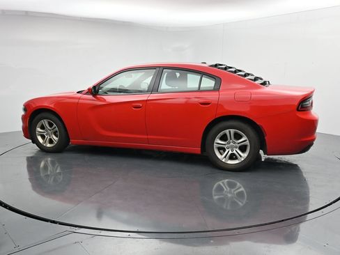Used 2022 Dodge Charger SXT RWD image 5