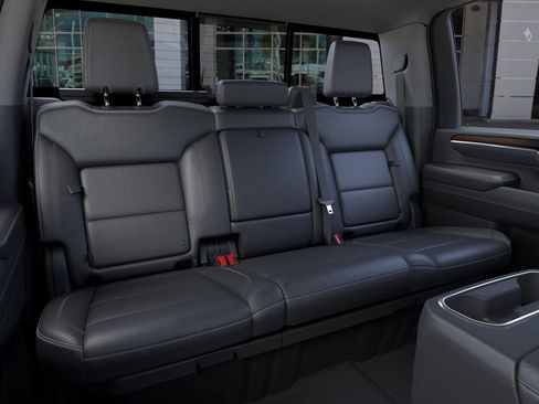 New 2025 GMC Sierra 2500 Denali w/ Denali Reserve Package image 17