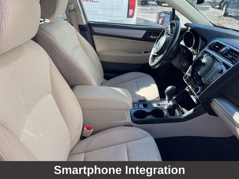 Used 2019 Subaru Outback 2.5i Premium image 27