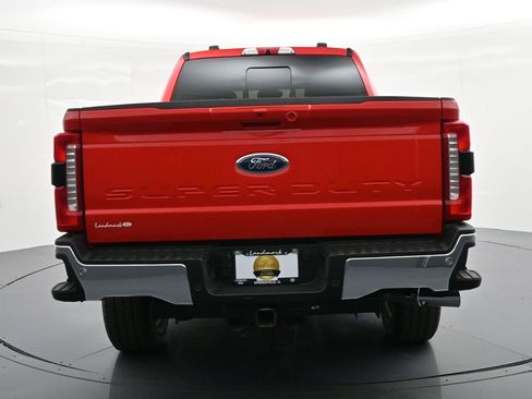 Used 2025 Ford F250 Lariat w/ Chrome Package AWD/4WD image 7