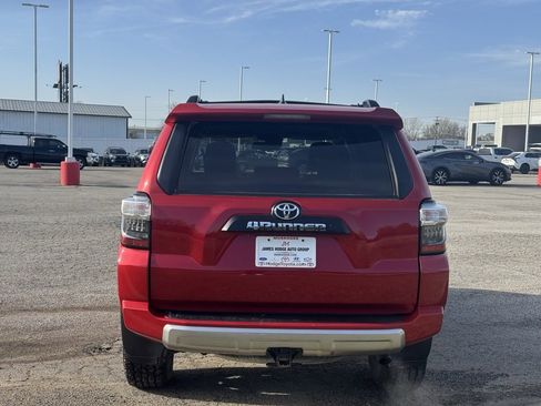 Used 2023 Toyota 4Runner TRD Off-Road Premium image 5