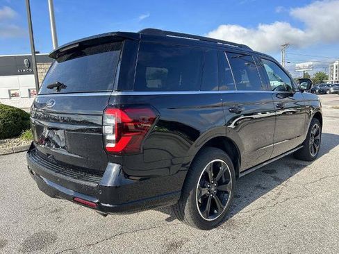 Certified 2024 Ford Expedition Limited RWD image 4