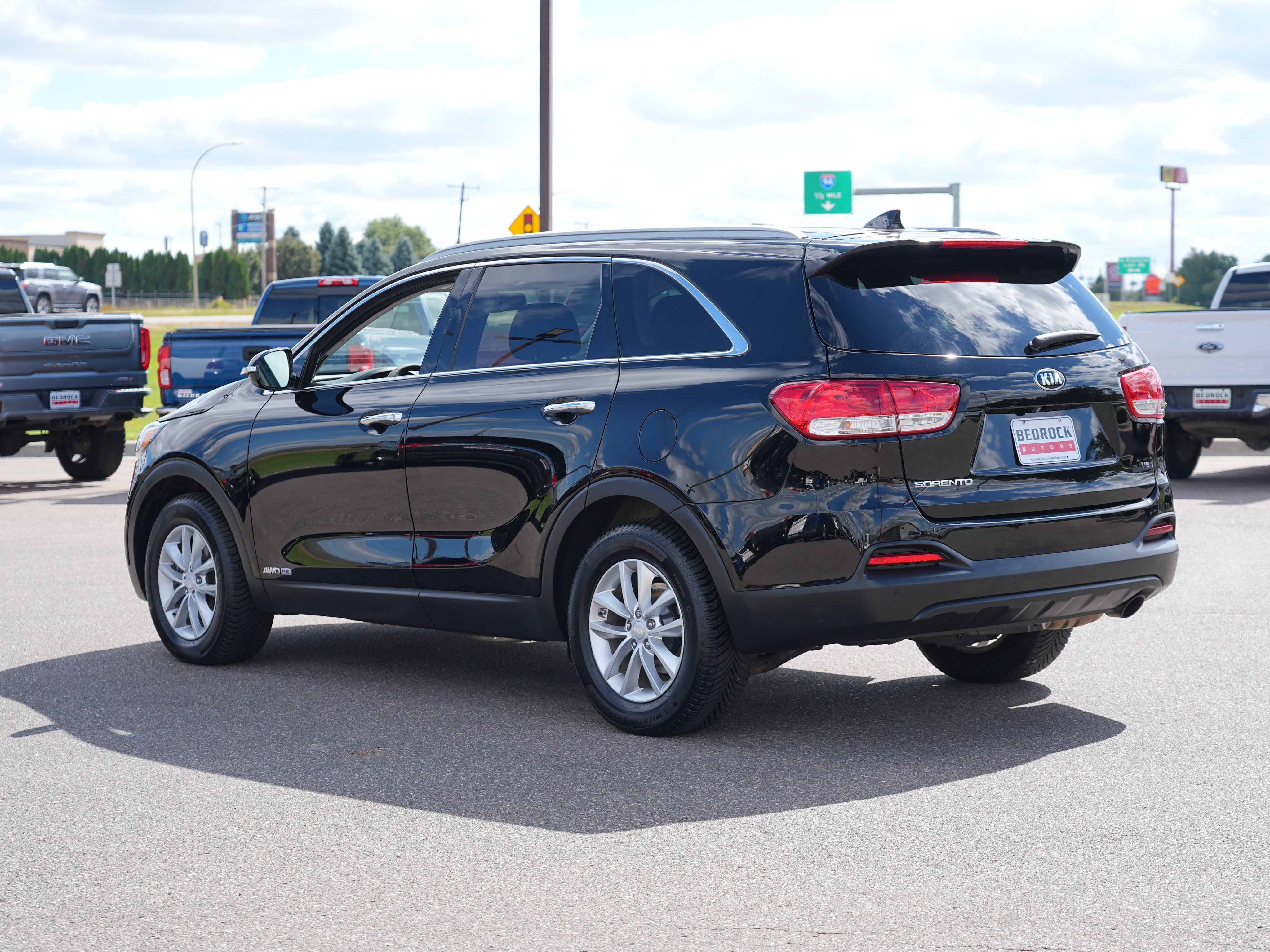 Used 2016 Kia Sorento LX w/ LX Convenience Package AWD/4WD image 5