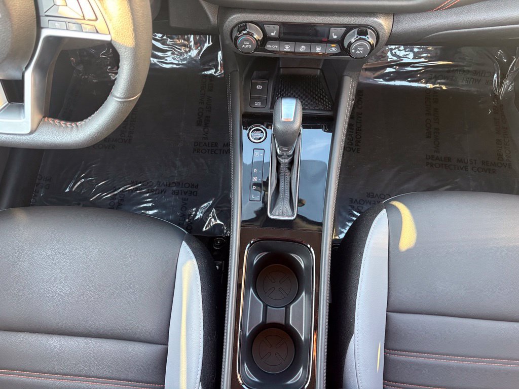Used 2023 Nissan Kicks SR w/ SR Premium Package FWD image 22