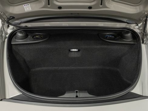 Used 2021 Porsche 718 Boxster RWD image 69