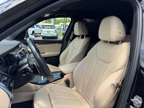Used 2019 BMW X3 xDrive30i w/ Driving Assistance Package AWD/4WD image 14