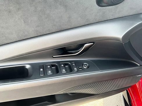 Used 2024 Hyundai Elantra N FWD image 11