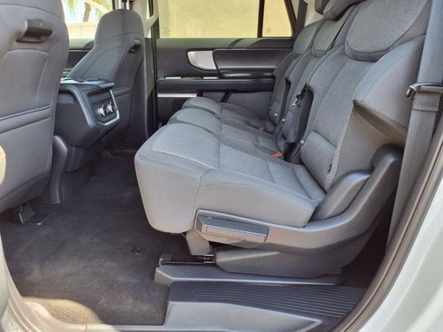 Certified 2025 Ford Expedition Active AWD/4WD image 19