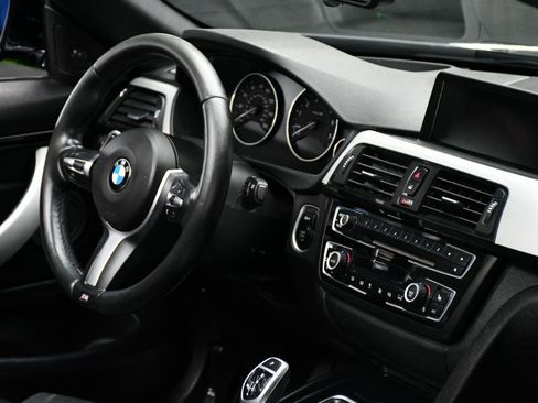 Used 2014 BMW 435i Convertible image 13