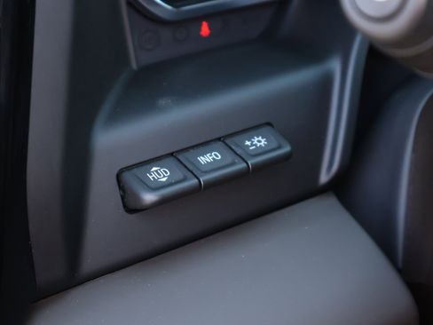 Used 2024 GMC Sierra 1500 Denali w/ Technology Package image 15