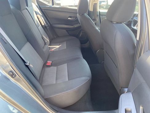 Used 2022 Nissan Sentra SV image 26