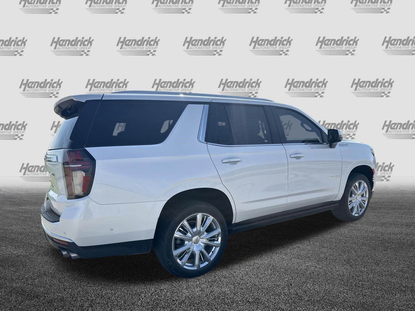 Used 2023 Chevrolet Tahoe High Country w/ Advanced Technology Package AWD/4WD image 11