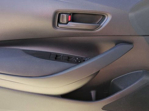 Certified 2025 Toyota Corolla LE image 11