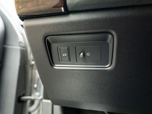 Used 2019 Land Rover Range Rover Long Wheelbase Supercharged AWD/4WD image 60