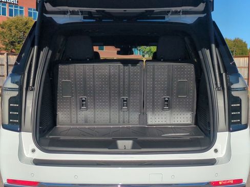 New 2026 Chevrolet Tahoe LT w/ Comfort Package image 26