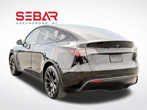 Used 2020 Tesla Model Y Long Range image 8