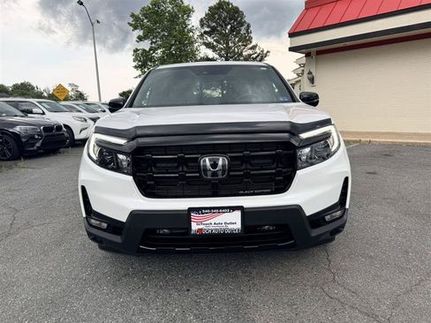 Used 2025 Honda Ridgeline Black Edition image 2