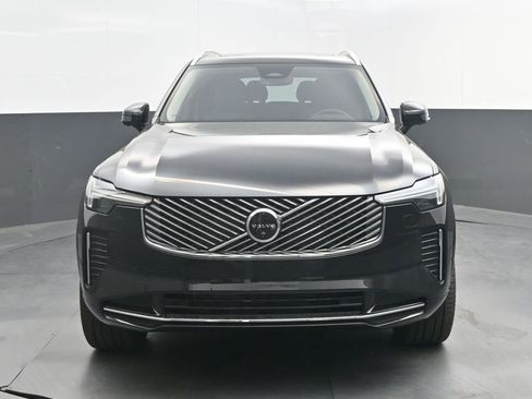 New 2026 Volvo XC90 B5 Plus AWD/4WD image 10