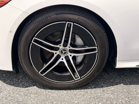 Used 2024 Mercedes-Benz E 350 4MATIC Sedan image 24