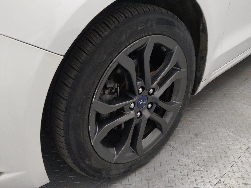 Used 2018 Ford Fusion SE w/ Equipment Group 201A AWD/4WD image 31