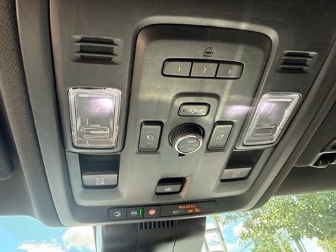 Used 2024 Chevrolet Tahoe RST w/ Luxury Package AWD/4WD image 31
