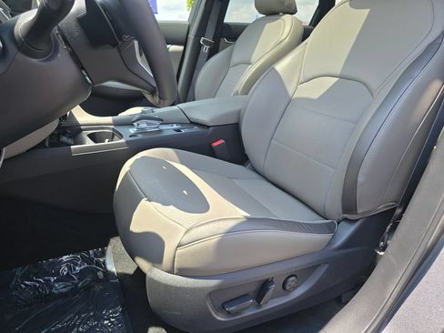 Used 2025 INFINITI QX50 Luxe AWD/4WD image 37